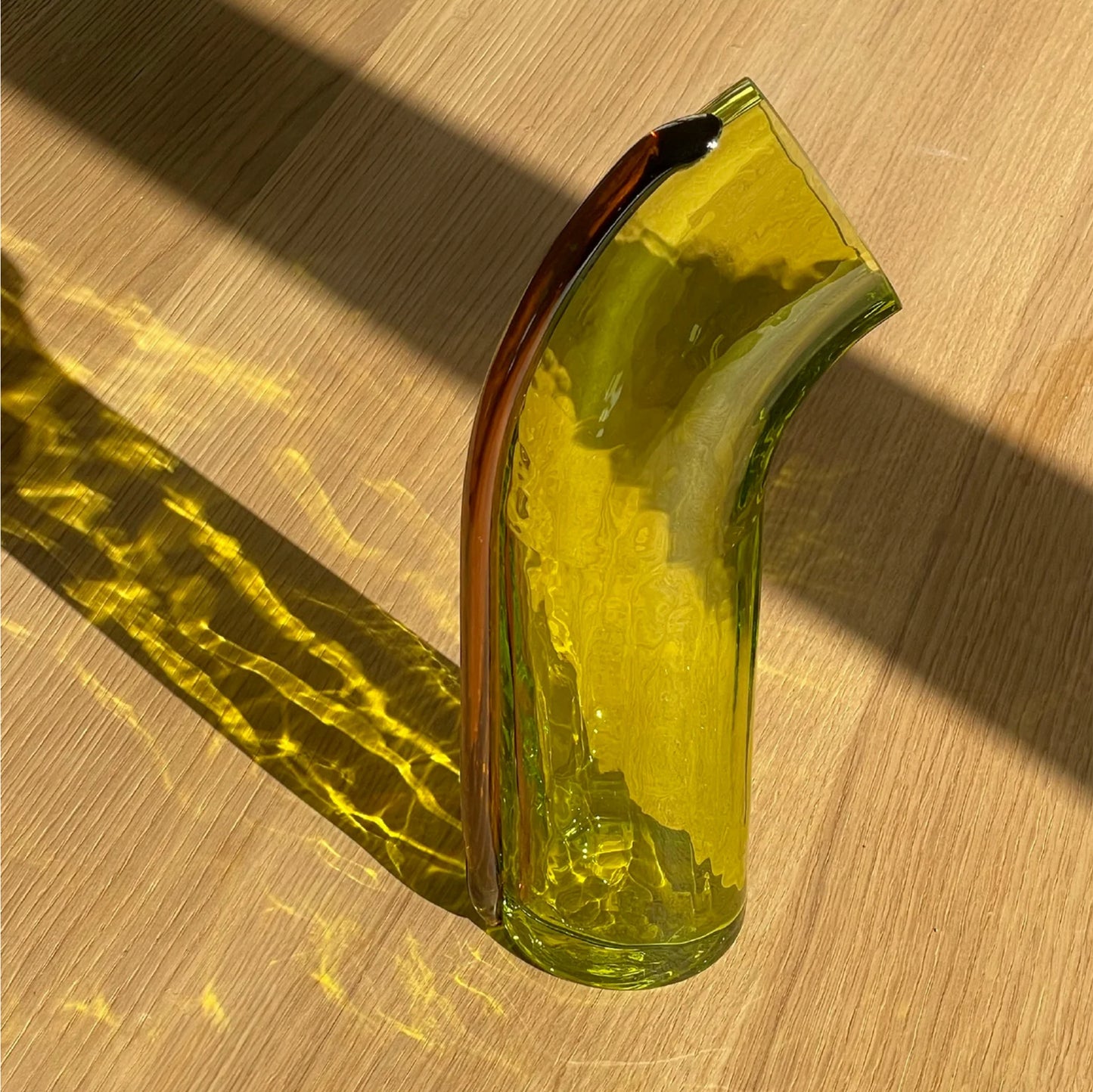 NESSIE Karaffe | Limette + Braun