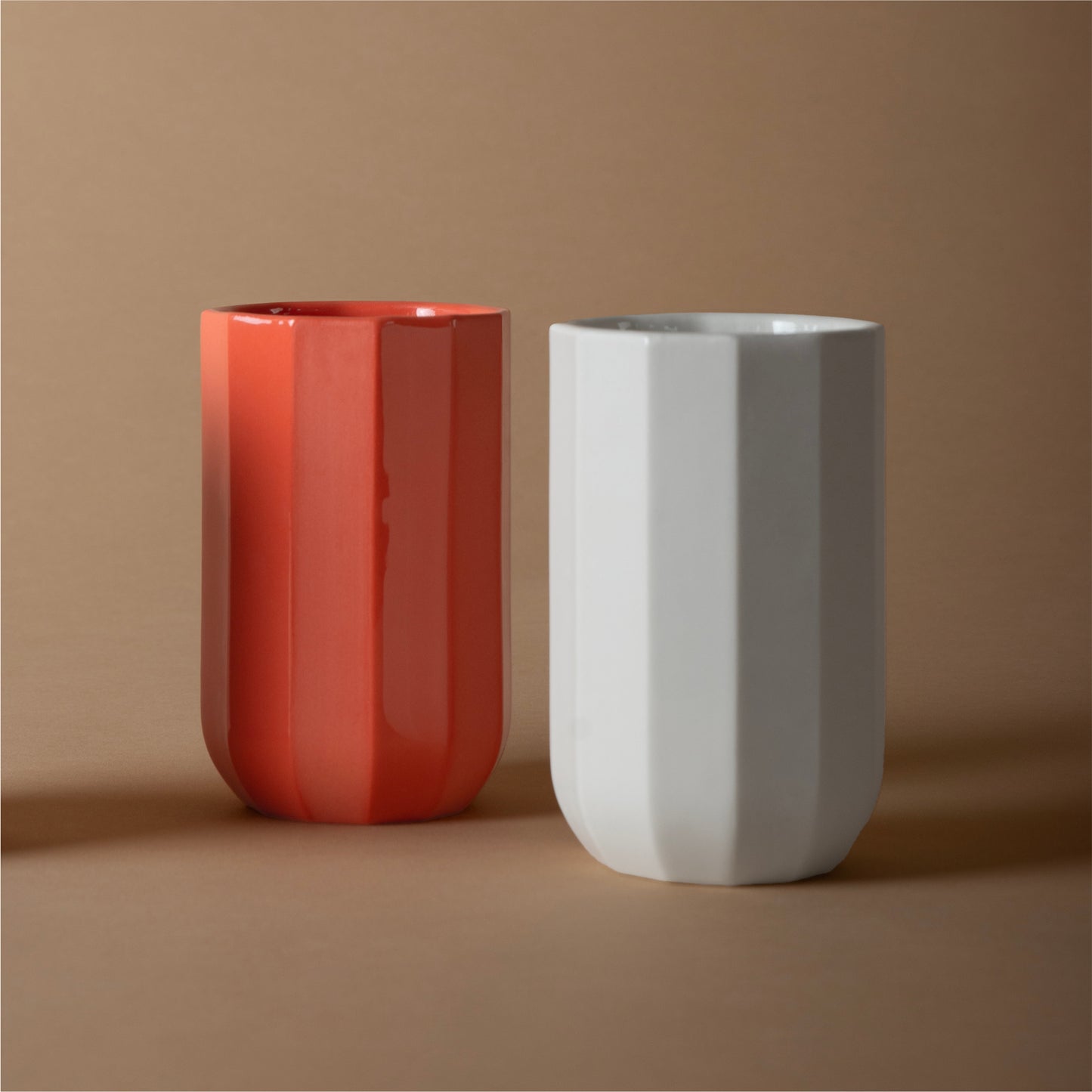 FACET Becher | Porzellan Poppy Rot
