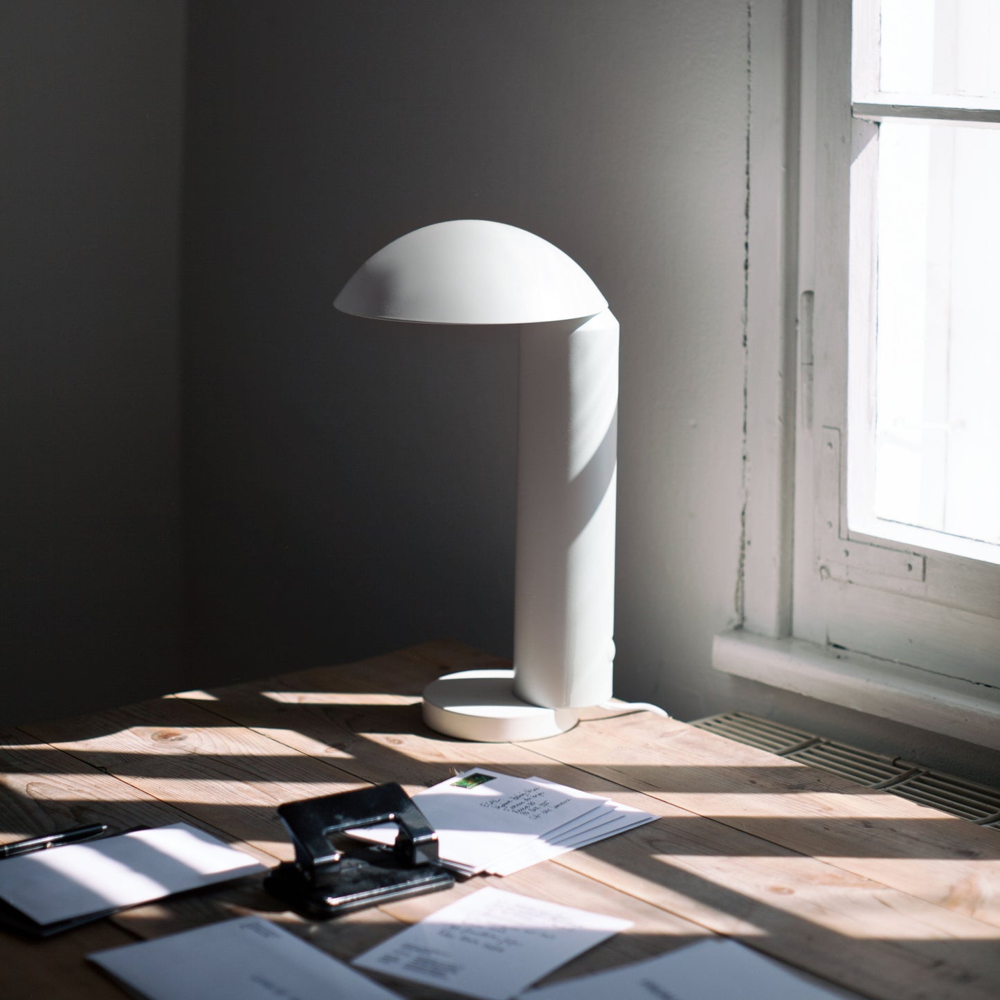 ABYSS TABLE Leuchte | Weiß