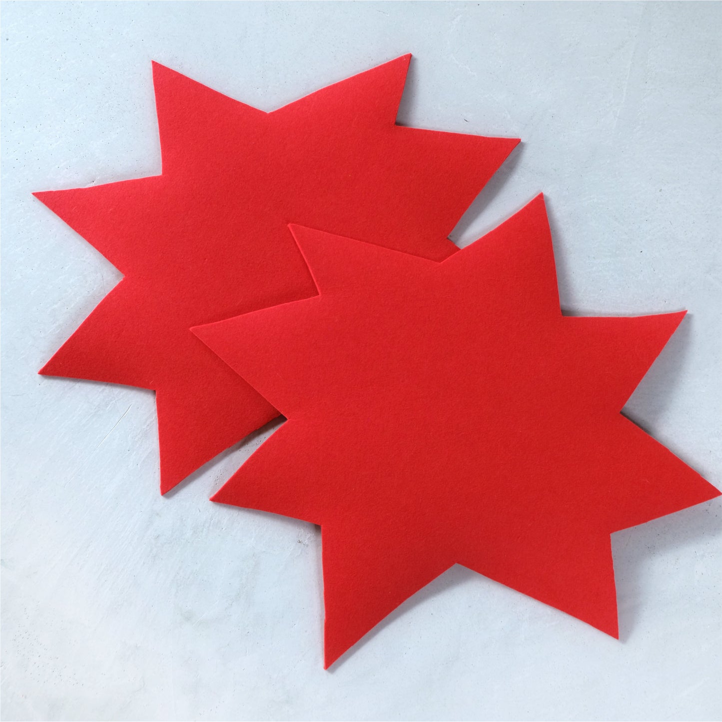 PLAY 8 Tischsets Set of 2 | Filz Rot