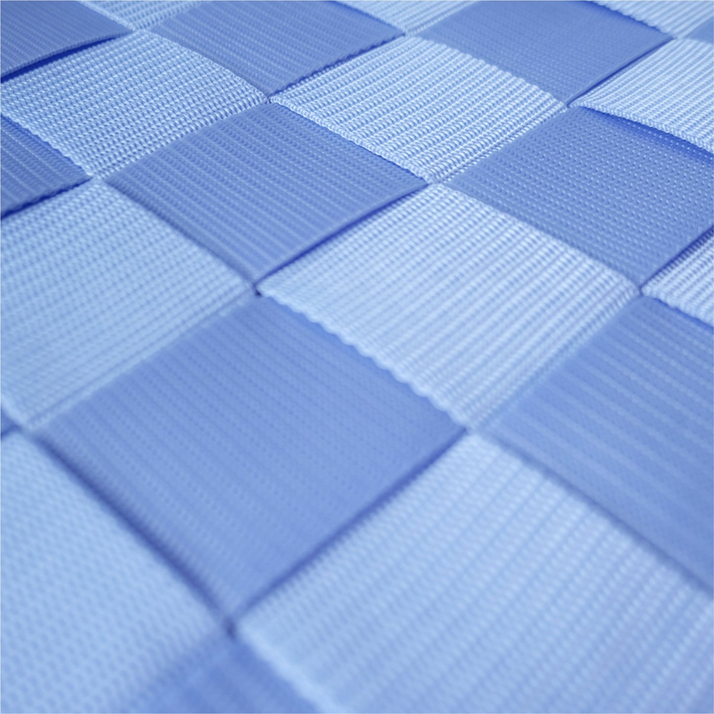 PLAY 3 Teppich Small | Gurt Skyblue