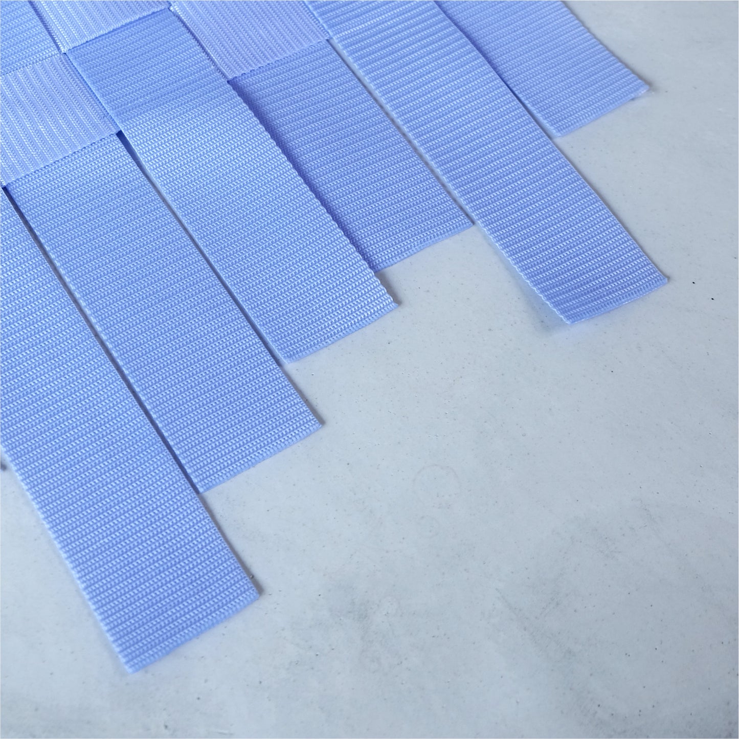 PLAY 3 Teppich Small | Gurt Skyblue